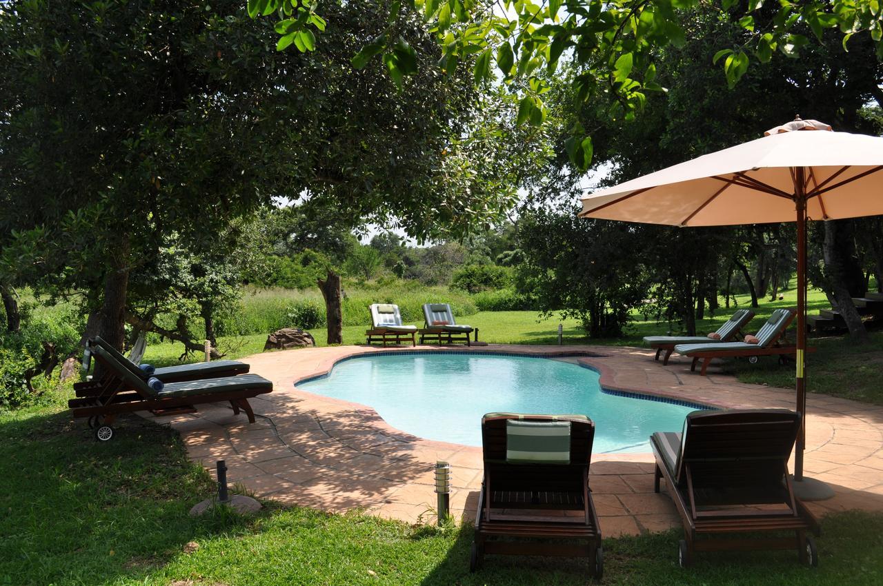 Thula Thula Exclusive Private Game Reserve & Lodge Ntambanana エクステリア 写真